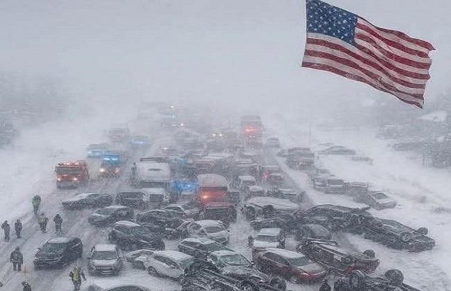 عاصفة جليدية تشل جنوب الولايات المتحدة وتترك مئات الآلاف بلا كهرباء