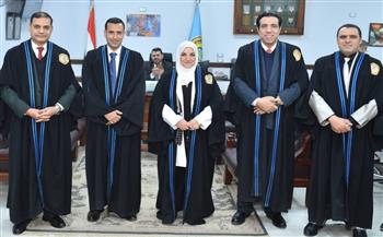 جامعة الأزهر تناقش رسالة ماجستير حول تعزيز مهارات الأخصائيين مع الطلاب الوافدين