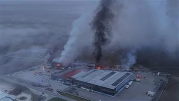 انفجار مصنع بسكويت يسبب كارثة في اليونان.. فيديو