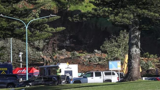 بسبب عاصفة صيفية.. 6 قتلى بعد انهيار أرضي في نيوزيلندا