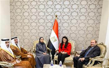 رانيا المشاط تلتقي وزيرة الدولة للتطوير الحكومي بالإمارات لبحث تعزيز التعاون المشترك
