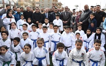 وزير الرياضة ومحافظ دمياط يفتتحان الملعب الخماسي بميت الخولي وأبو عدي