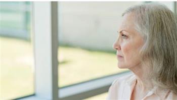 أسباب وراء فقدان الذاكرة مع التقدم في العمر لدى النساء