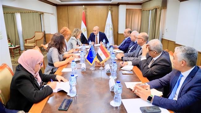 وزير التعليم يستعرض مع رئيسة بعثة الاتحاد الأوروبي في مصر جهود إصلاح المنظومة التعليمية