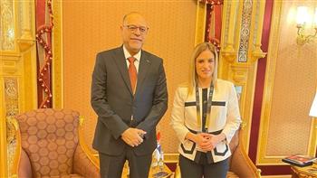 وزير العمل يلتقي نظيرته الصربية على هامش المؤتمر الدولي لسوق العمل بالرياض