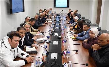 وزير الشباب والرياضة ومحافظ دمياط يعقدان لقاءً موسعاً مع أعضاء مجلسي النواب والشيوخ