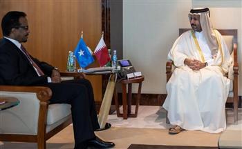 الصومال وقطر يبحثان سبل تعزيز التعاون الثنائي