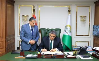 محافظ الجيزة يعتمد نتيجة الفصل الدراسي الأول للشهادة الإعدادية للعام الدراسي 2025 - 2026