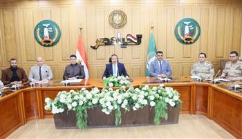 محافظ المنوفية يستعرض الموقف النهائي لاستلام مشروعات "حياة كريمة"