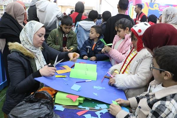 "حارة نجيب محفوظ" في ورشة فنية ضمن أنشطة قصور الثقافة بمعرض الكتاب 