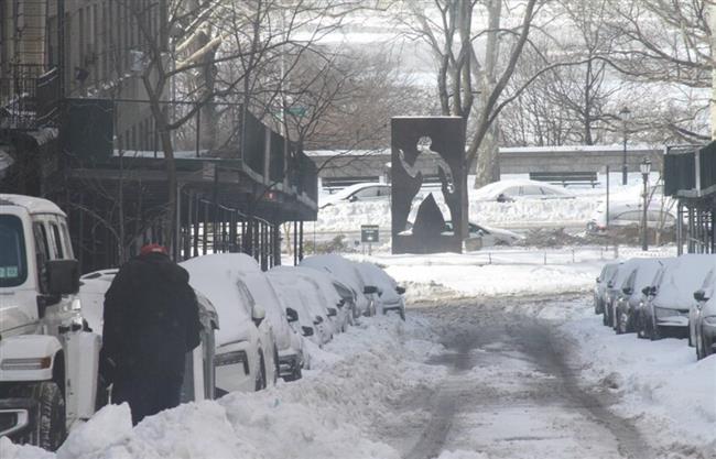 الولايات المتحدة.. عاصفة ثلجية تقتل 50 شخصًا وتقطع الكهرباء عن 400 ألف منزل