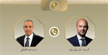 وزير الخارجية ونظيره الفرنسي يبحثان مستجدات الأوضاع الإقليمية