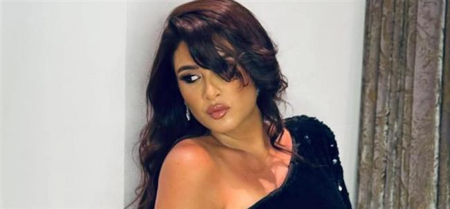 ياسمين عبد العزيز تتحرك قانونيًا ضد  تجاوزات الذكاء الاصطناعي بمواقع التواصل