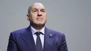 وزير الدفاع الإيطالي: لسنا قلقين بشأن هجوم أمريكي محتمل على إيران 