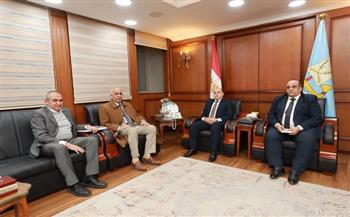 محافظ كفرالشيخ يستقبل القائم بعمل رئيس الجامعة لبحث عدد من الملفات التعليمية والتنموية