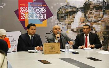 معرض القاهرة للكتاب| «الطارئ على السكر دان».. وثيقة نادرة ترد على مقولة «الأدب المملوكي ضعيف»