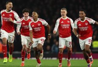 الدوري الإنجليزي.. أرسنال يبحث عن مواصلة الصدارة ضد بورنموث