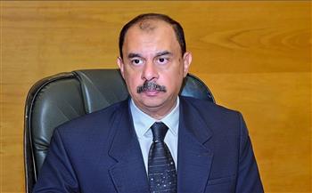 محافظ سوهاج يوجه بوضع "باركود" رخصة البناء على البانر التعريفي للمبنى 