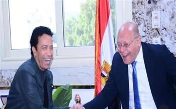 سامح حسين بعد تكريمه من جامعة سوهاج: شكرًا على حسن الاستقبال وكرم الضيافة