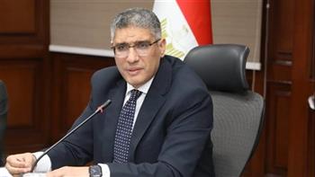 محافظ الجيزة يشدد على تفعيل الدور الرقابي لجهاز التفتيش والمتابعة بالأحياء والمراكز