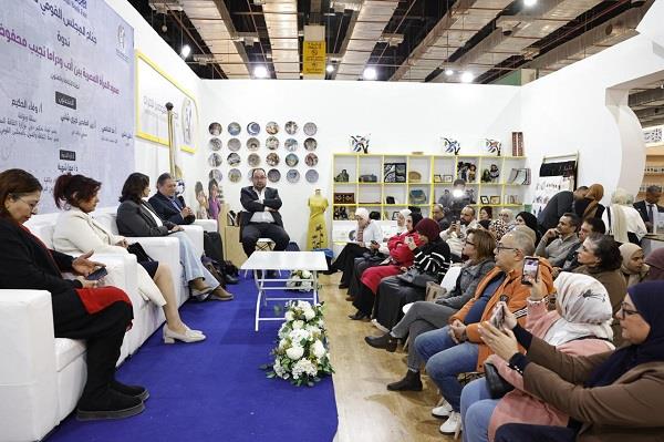 ندوة بجناح القومي للمرأة بمعرض الكتاب تناقش صمود المرأة المصرية بين الأدب والدراما