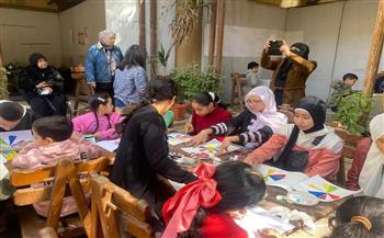 ورشة نسيج بمركز رامتان الثقافي لإعادة تدوير الأقمشة والخيوط