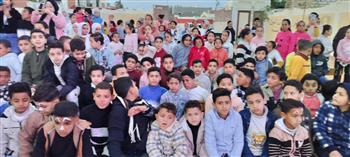 عبر المسرح المتنقل.. ورش فنية وعروض استعراضية ضمن قافلة الثقافة للمواهب بأبو المطامير