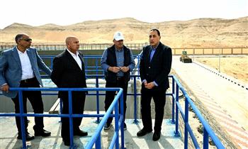 رئيس الوزراء يتفقد محطة معالجة الصرف الصحي الثلاثية "بني حسن الشروق"
