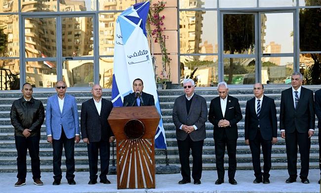 رئيس الوزراء: تعزيز الصحة والتعليم وتوسيع فرص العمل ضمن مشروعات التنمية الشاملة بالمنيا