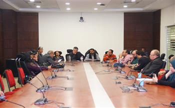 «حفلة الإنس والجن» تفتح أسئلة الوجود والخيال في ملتقى الإبداع بمعرض الكتاب