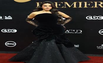 درة تتربّع على صدارة المشهد بإطلالة سوداء أنيقة في حفل الشركة المتحدة