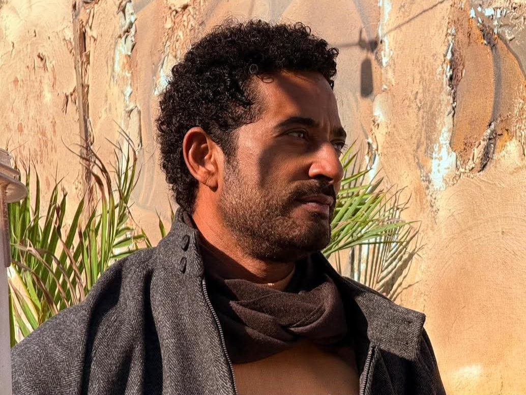 عمرو سعد ينشر الصورة الأولى من كواليس مسلسله الرمضاني "إفراج"