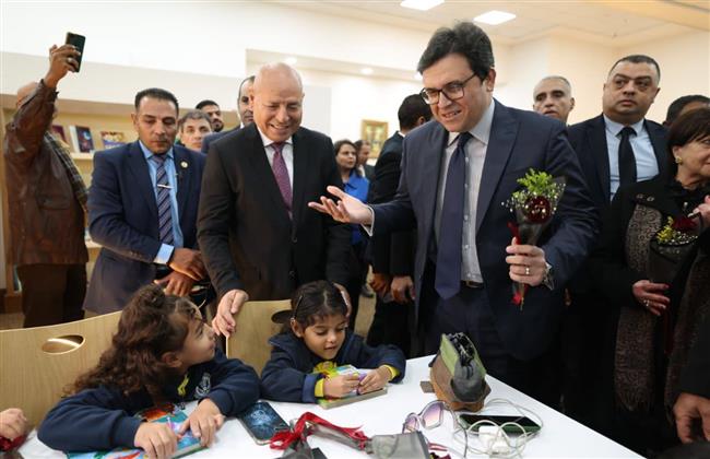 وزير الثقافة ومحافظ القاهرة يفتتحان مكتبة «نون السحّار 2» بزهراء المعادي