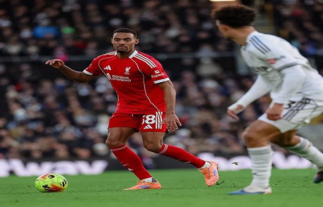 الدوري الإنجليزي.. التعادل الإيجابي يحسم موقعة نارية بين ليفربول وفولهام  