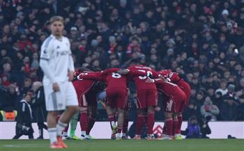 الدوري الإنجليزي.. انطلاق مباراة ليفربول ضد فولهام