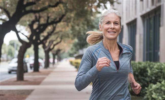 لكبار السن.. 6 أسرار  للحفاظ على شباب الروح