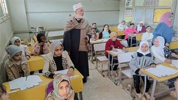 انطلاق امتحانات النقل بالمرحلتين الابتدائية والإعدادية بمعاهد سوهاج الأزهرية 