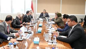 وزير الإسكان يتابع تطوير مثلث ماسبيرو لإنعاش القاهرة التاريخية  