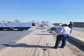 الوحدة المحلية لمركز الواسطى تواصل حملات النظافة ورفع المخلفات وتحسين الطرق بالقرى