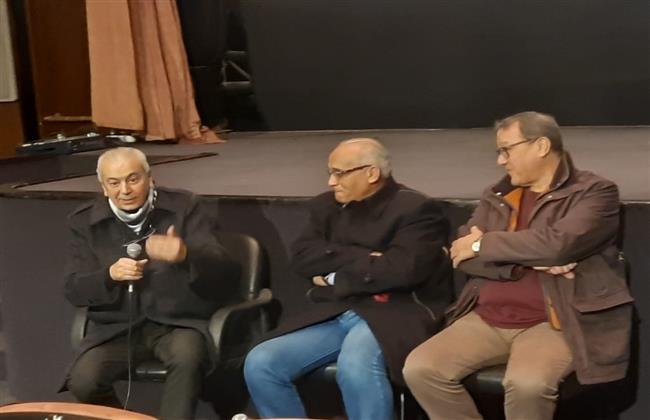 «الطوق والإسورة» تتألق في «أهلا بمهرجان المسرح العربي».. والليلة عرض مصور لـ «رحلة النهار» الإماراتي  