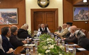 محافظ بورسعيد يتابع سير أعمال شركة النظافة الجديدة ويشدد على تكثيف الجهود لتحقيق تطلعات المواطنين