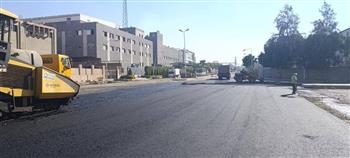 استكمال تنفيذ وتطوير الطرق والمداخل بمدن الفيوم الجديدة والعبور وحدائق العاشر من رمضان