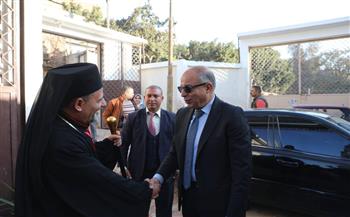 محافظ المنيا يهنئ أقباط مطرانية أبوقرقاص الكاثوليك بعيد الميلاد المجيد
