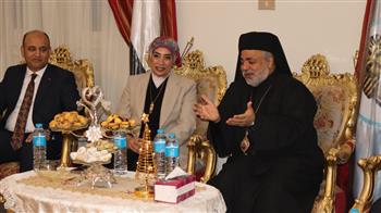 رئيس جامعة الأقصر تترأس وفدًا أكاديميا خلال زيارة الكنائس للتهنئة بعيد الميلاد المجيد