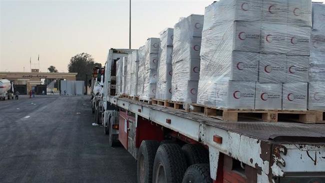 قافلة المساعدات الإنسانية "زاد العزة" الـ111 تدخل إلى الفلسطينيين في قطاع غزة