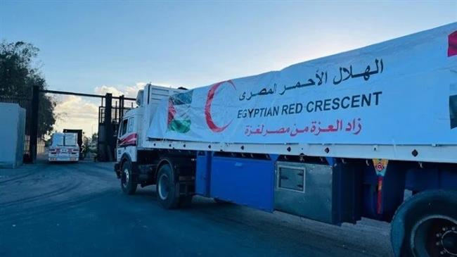 الهلال الأحمر: قافلة زاد العزة الـ111 تتضمن أكثر من 6160 طنًا من المساعدات الإنسانية 