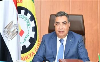 محافظ الدقهلية: توجيه حصص دقيق المخابز المخالفة لمخبز المحافظة الجديد لمنع التلاعب