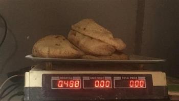 محافظ أسيوط: تحرير 212 محضرًا تموينيًا للمخابز والأسواق خلال 4 أيام 