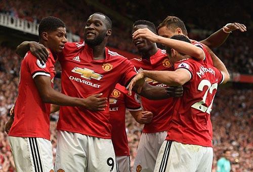 الدوري الإنجليزي.. موعد مواجهة مانشستر يونايتد الليلة أمام بيرنلي