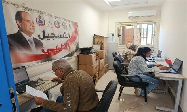 صحة قنا تقدم 614 خدمة طبية للمواطنين خلال القافلة الطبية بحجازة بمركز قوص